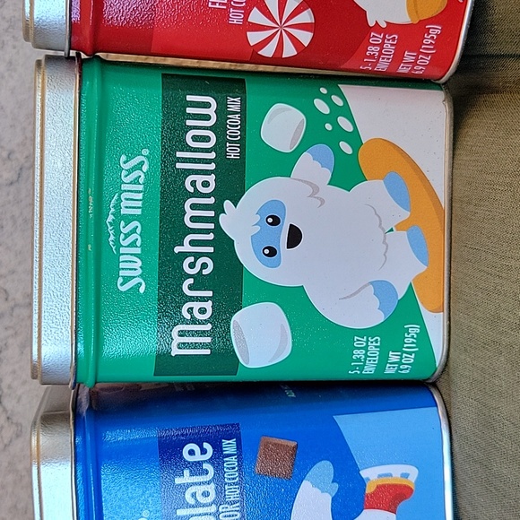 Set of 4 SWISS MISS Hot Cocoa Collector Tins - Picture 4 of 5